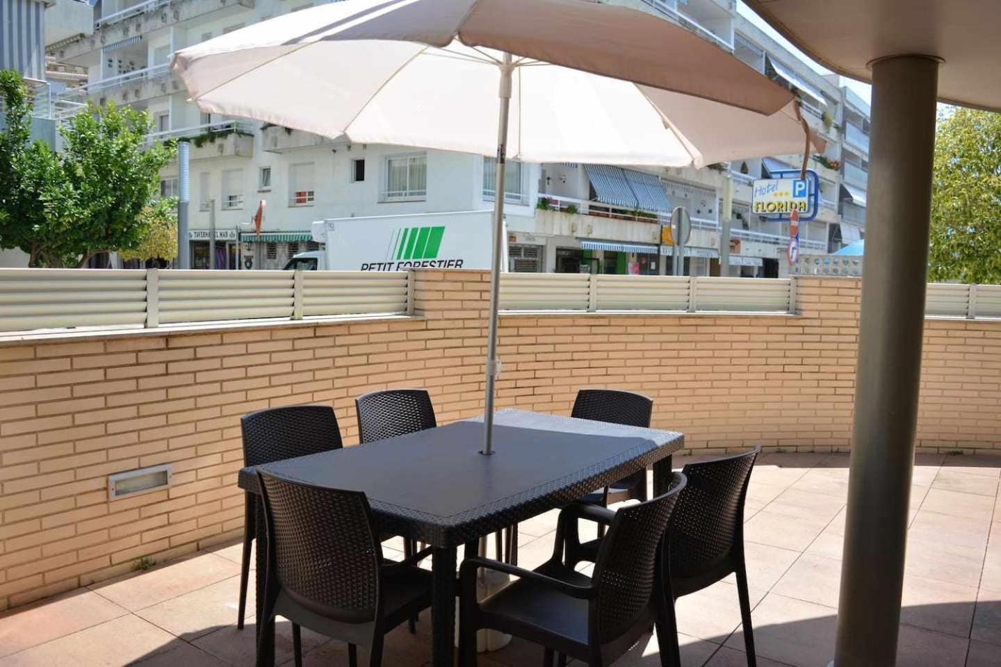 Апартаменты Voramar A 50 Metros Playa Parking Wifi Y Aacc Тосса-де-Мар Экстерьер фото